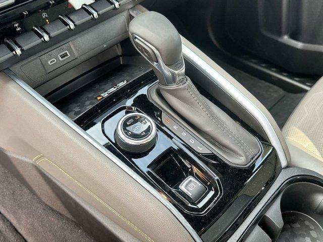 new 2025 Chevrolet Colorado car, priced at $53,680