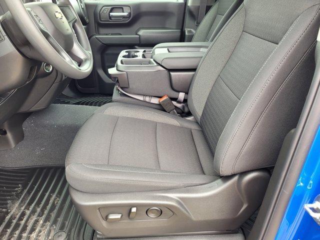 new 2025 Chevrolet Silverado 1500 car, priced at $42,001