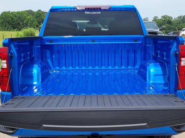 new 2025 Chevrolet Silverado 1500 car, priced at $42,640