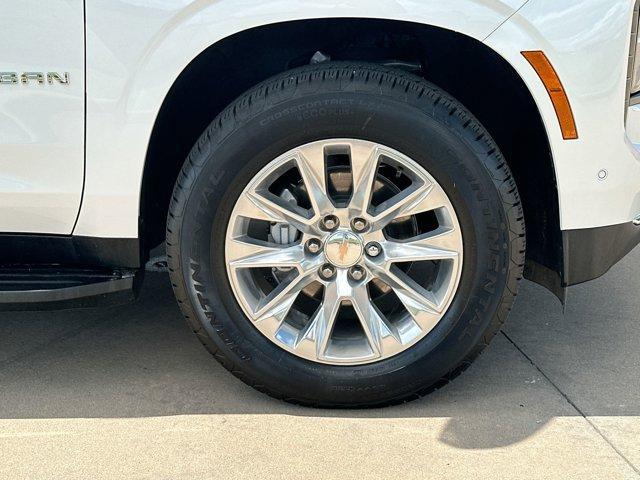 new 2025 Chevrolet Suburban car, priced at $77,995