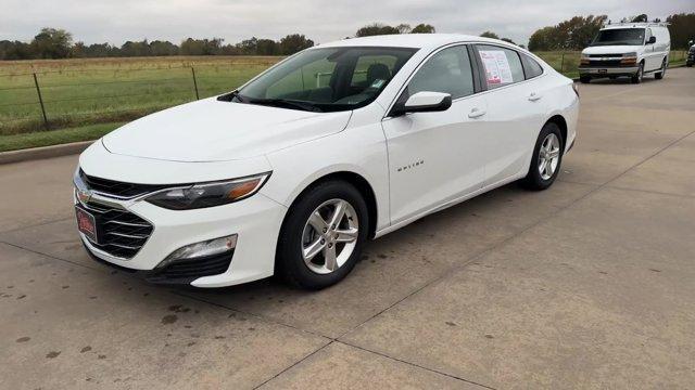 used 2022 Chevrolet Malibu car, priced at $25,204