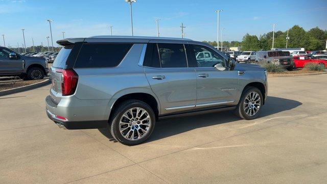 used 2025 GMC Yukon car, priced at $94,995