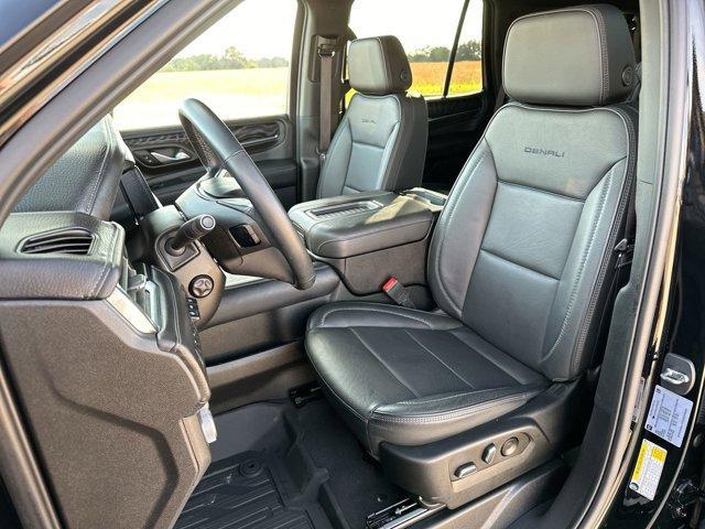 used 2023 GMC Yukon car, priced at $64,995