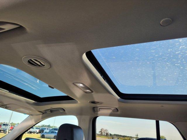used 2021 Chevrolet Traverse car, priced at $26,995
