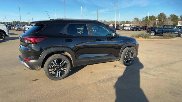 new 2025 Chevrolet TrailBlazer car, priced at $27,131