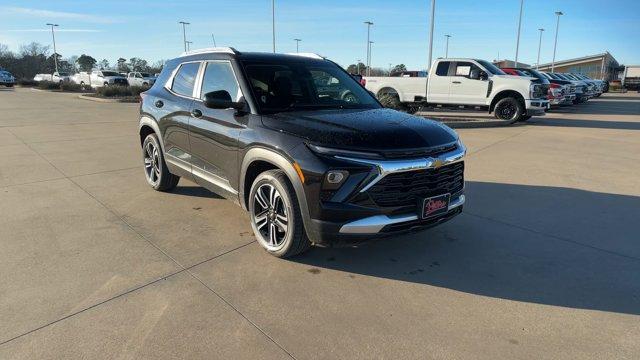 new 2025 Chevrolet TrailBlazer car, priced at $27,131