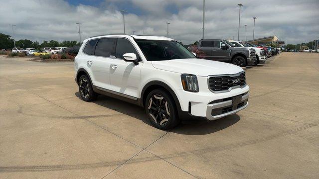 used 2023 Kia Telluride car, priced at $36,769