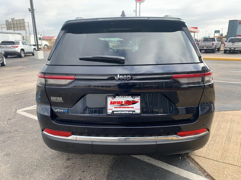 new 2022 Jeep Grand Cherokee 4xe car, priced at $41,168