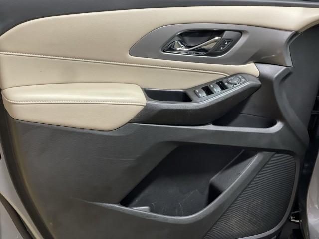 used 2023 Chevrolet Traverse car, priced at $27,253