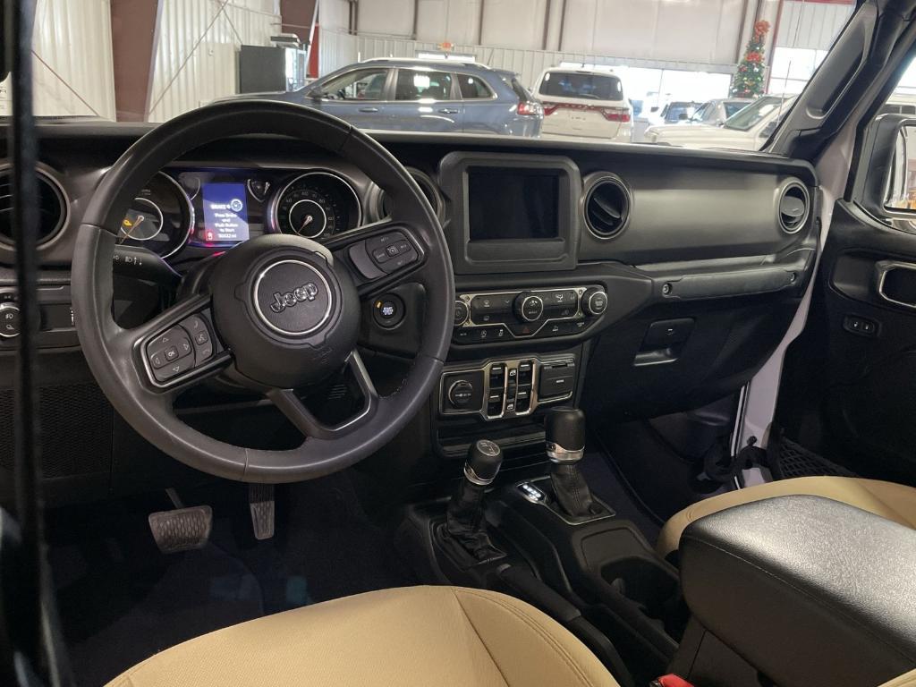 used 2023 Jeep Gladiator car, priced at $31,266