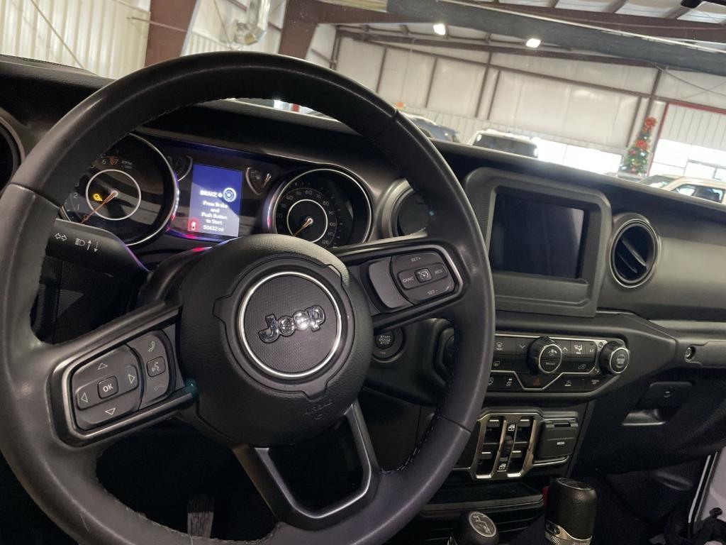 used 2023 Jeep Gladiator car, priced at $31,266