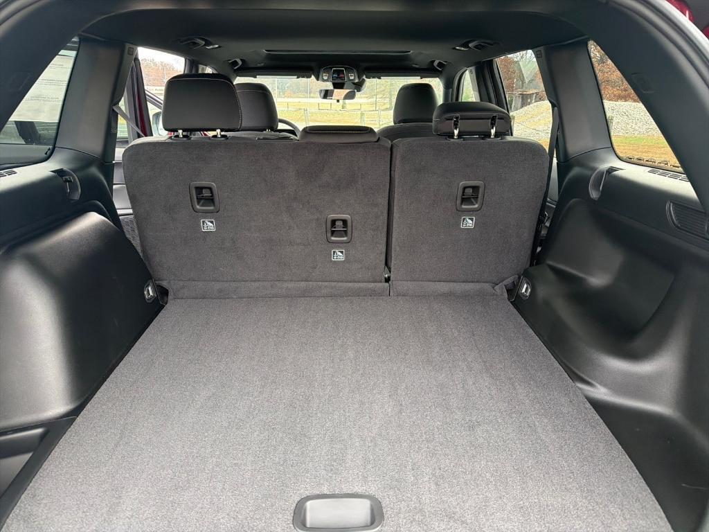 new 2025 Jeep Grand Cherokee car, priced at $36,047