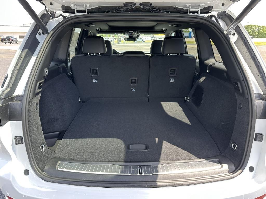 new 2025 Jeep Grand Cherokee car, priced at $55,471