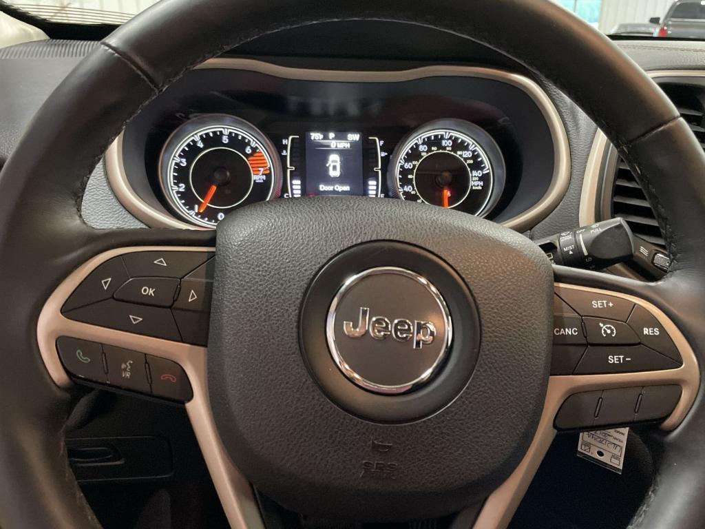 used 2017 Jeep Cherokee car, priced at $16,169