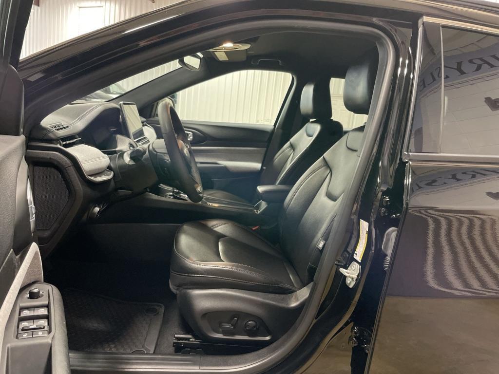 used 2023 Jeep Compass car, priced at $25,989