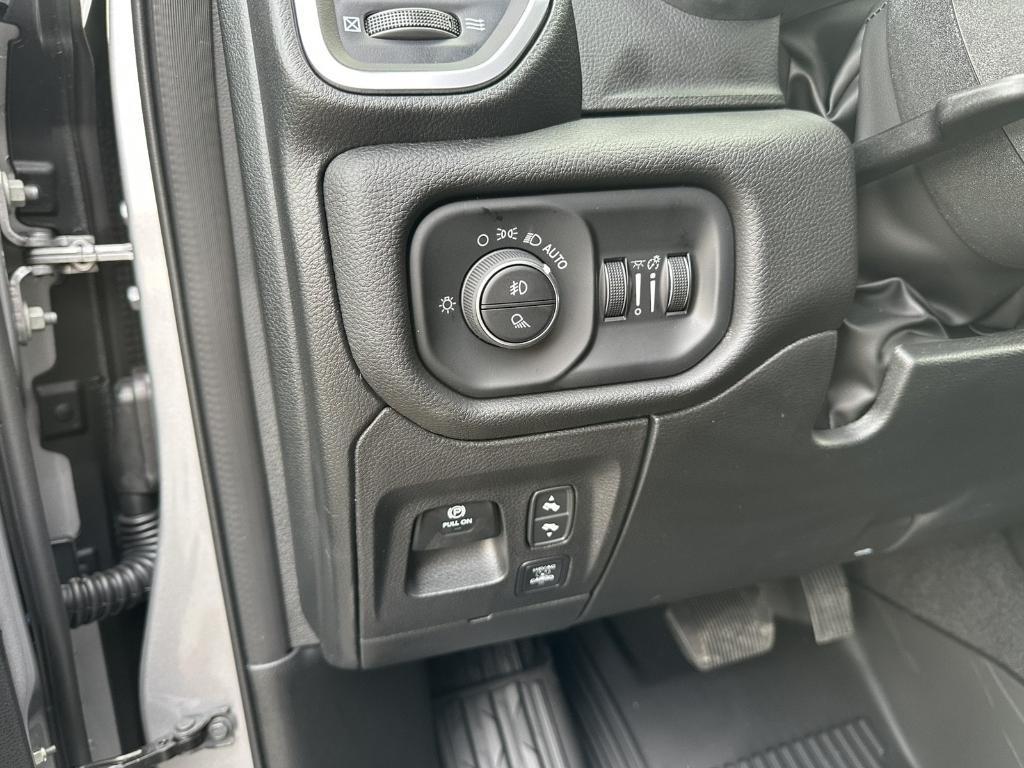 new 2025 Ram 1500 car, priced at $57,030