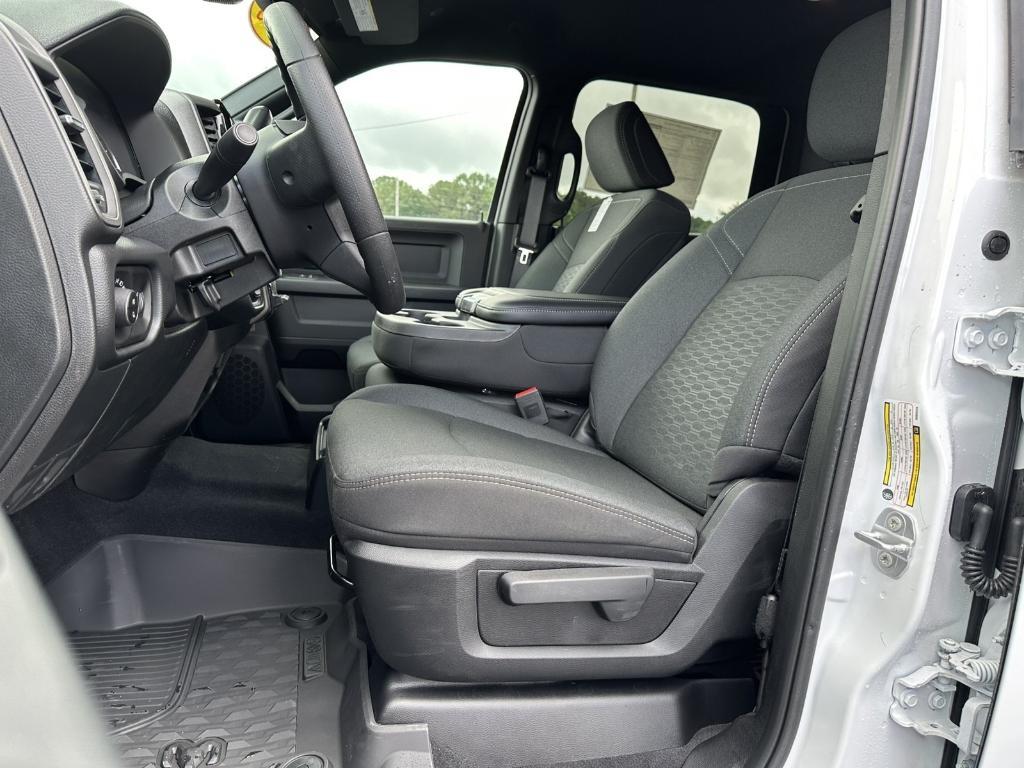 new 2025 Ram 2500 car, priced at $70,070