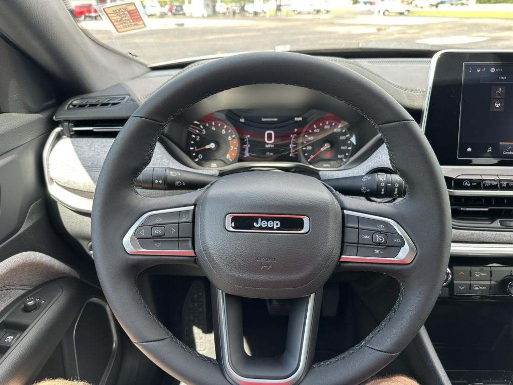 new 2025 Jeep Compass car, priced at $29,463