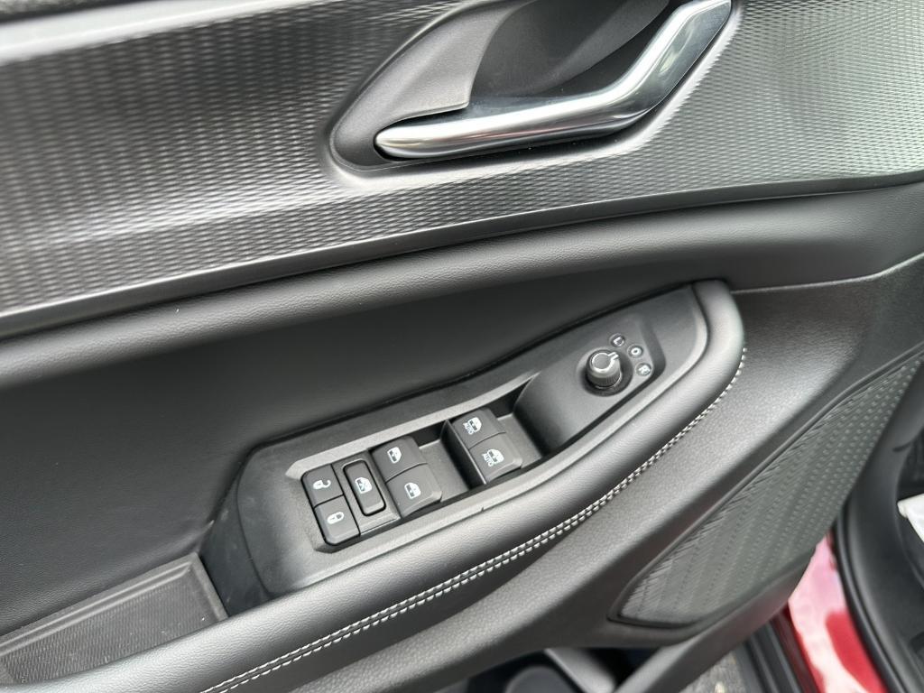 new 2025 Jeep Grand Cherokee car
