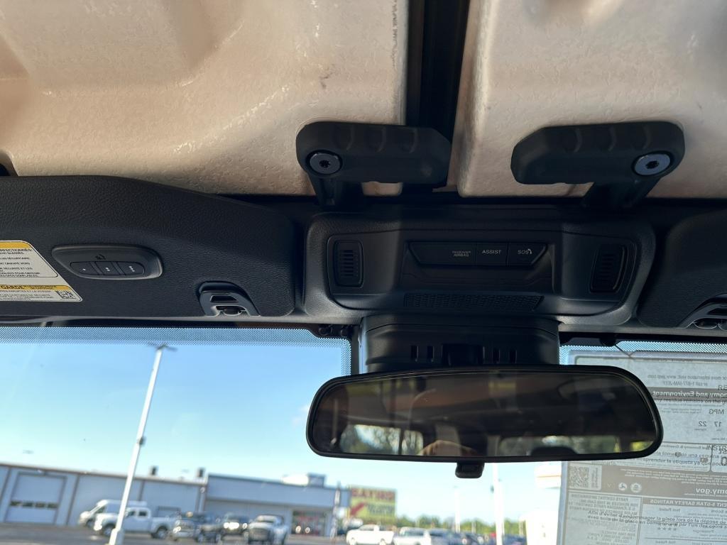 new 2025 Jeep Gladiator car, priced at $48,238