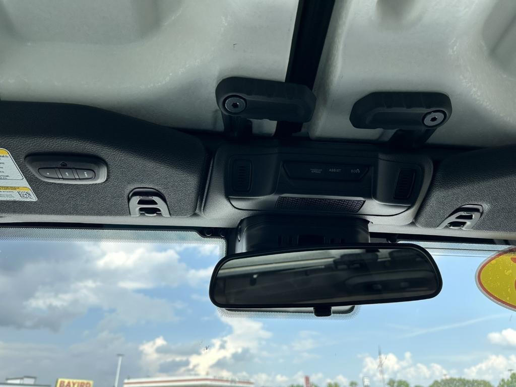 new 2025 Jeep Wrangler car, priced at $44,417