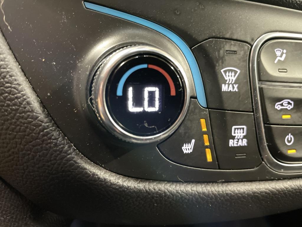 used 2024 Chevrolet Equinox car, priced at $22,984