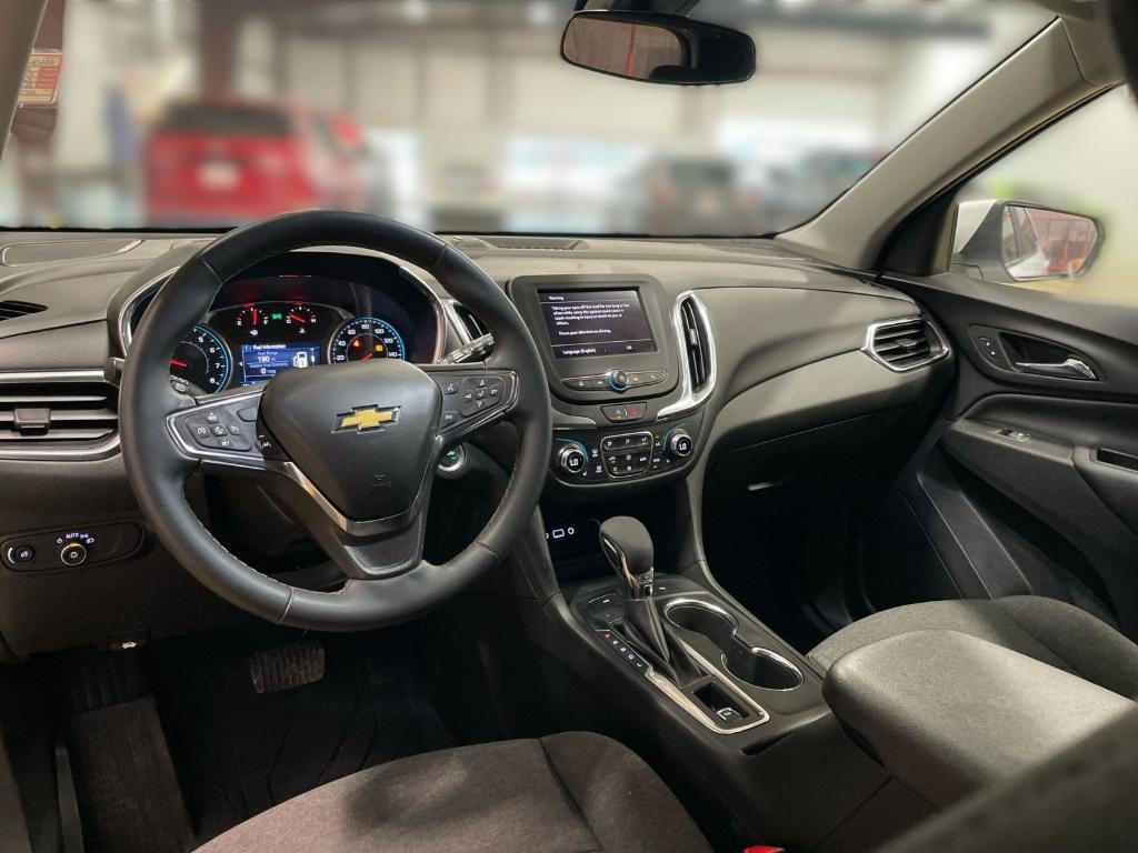 used 2024 Chevrolet Equinox car, priced at $22,984