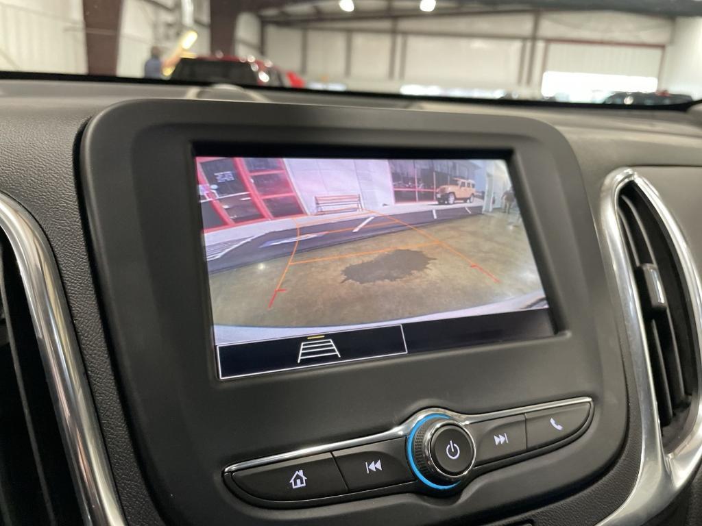 used 2024 Chevrolet Equinox car, priced at $22,984