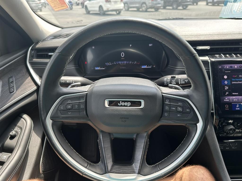 used 2022 Jeep Grand Cherokee car, priced at $31,800