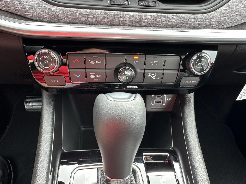 new 2025 Jeep Compass car, priced at $29,463