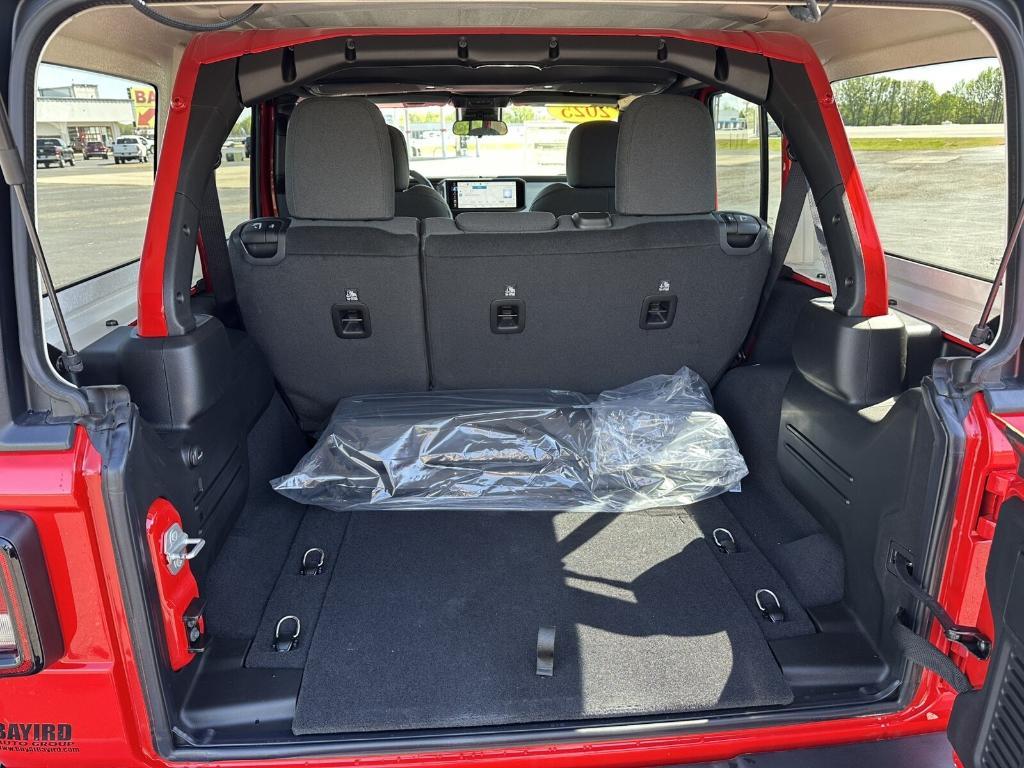 new 2025 Jeep Wrangler car, priced at $51,085