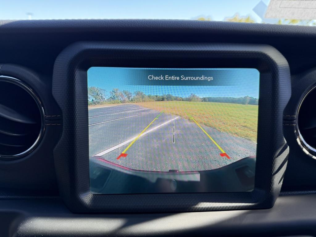 used 2021 Jeep Gladiator car, priced at $35,989