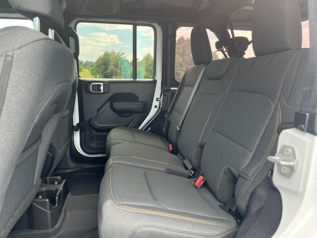 new 2025 Jeep Wrangler car, priced at $41,728
