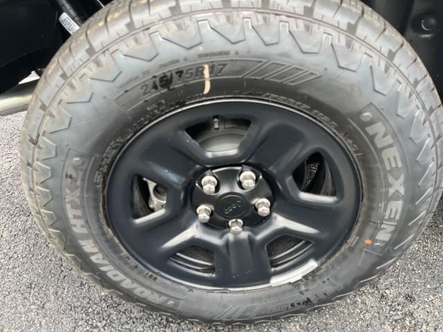 new 2025 Jeep Wrangler car, priced at $41,728