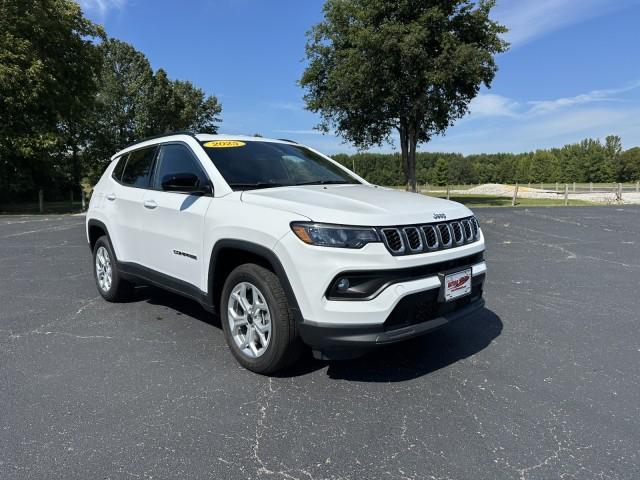 new 2025 Jeep Compass car
