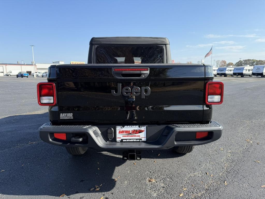 new 2026 Jeep Gladiator car