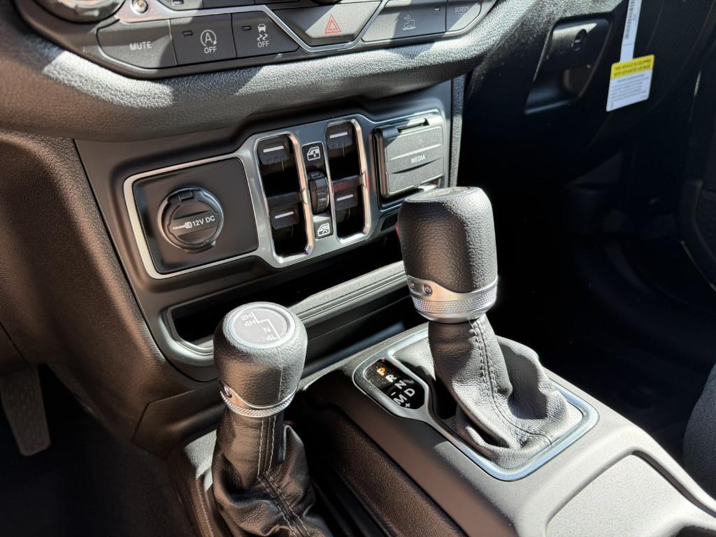 new 2026 Jeep Gladiator car