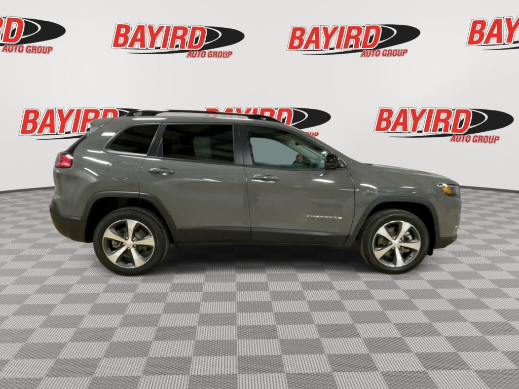 used 2022 Jeep Cherokee car, priced at $24,999