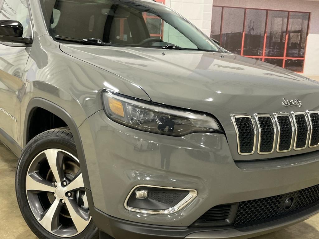 used 2022 Jeep Cherokee car, priced at $24,999