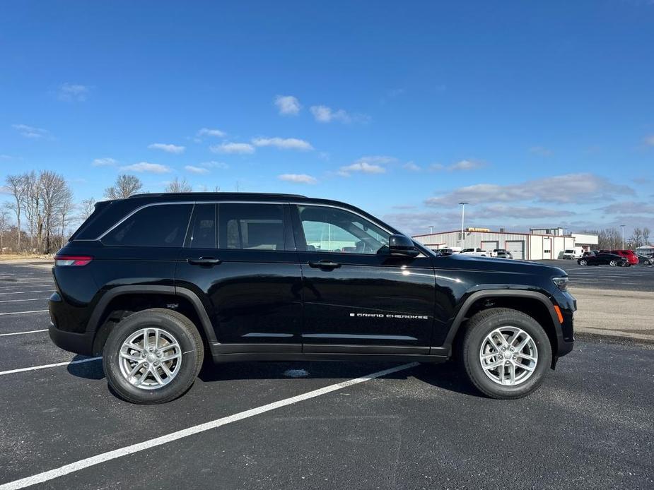 new 2025 Jeep Grand Cherokee car, priced at $36,175