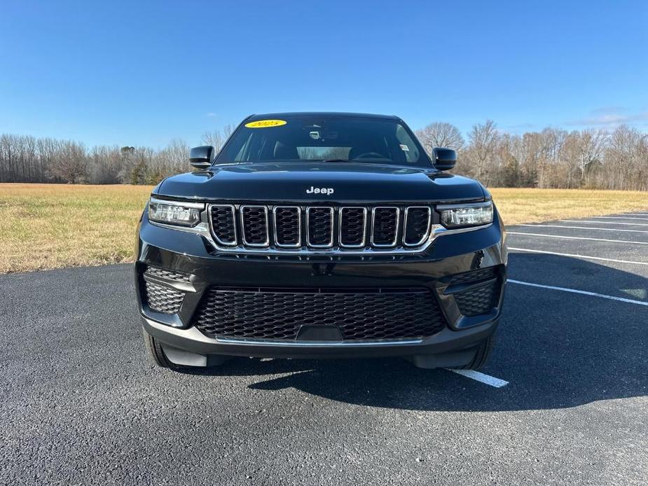 new 2025 Jeep Grand Cherokee car, priced at $36,175