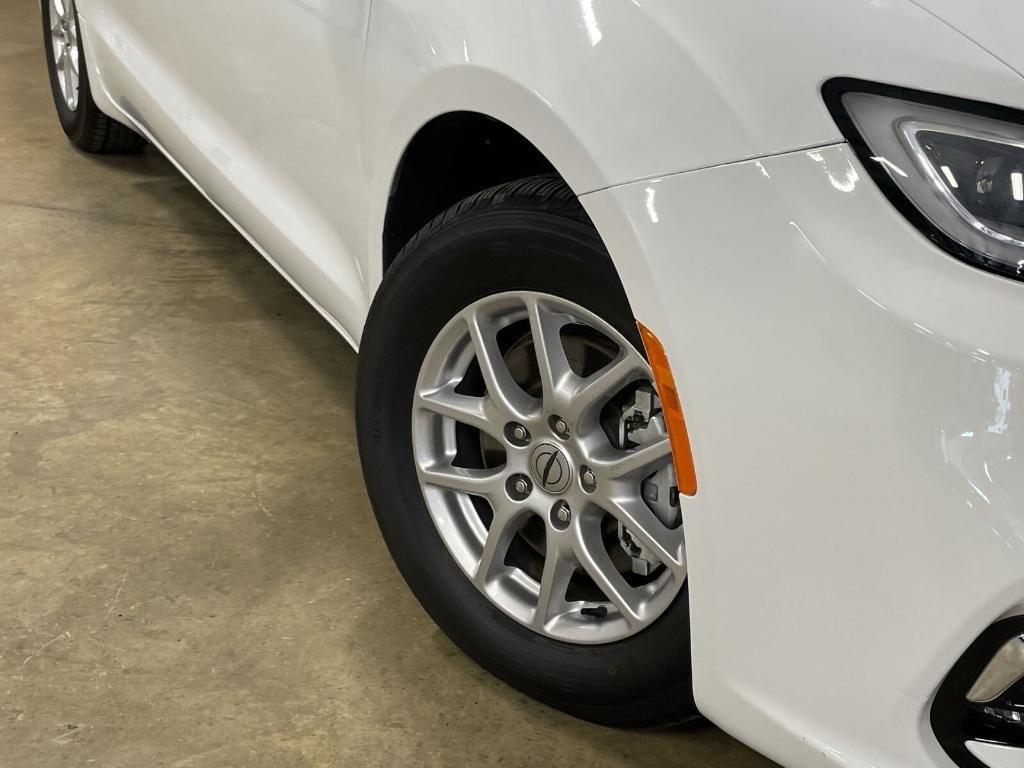 used 2022 Chrysler Pacifica car, priced at $25,995