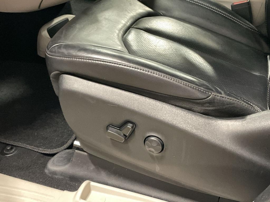used 2022 Chrysler Pacifica car, priced at $25,995
