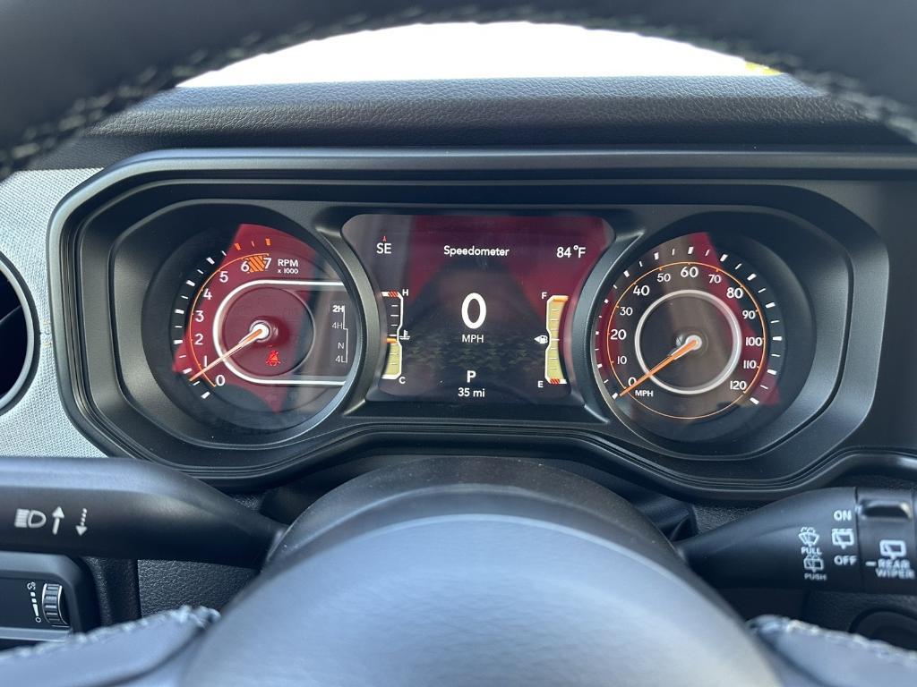 new 2025 Jeep Wrangler car, priced at $54,580