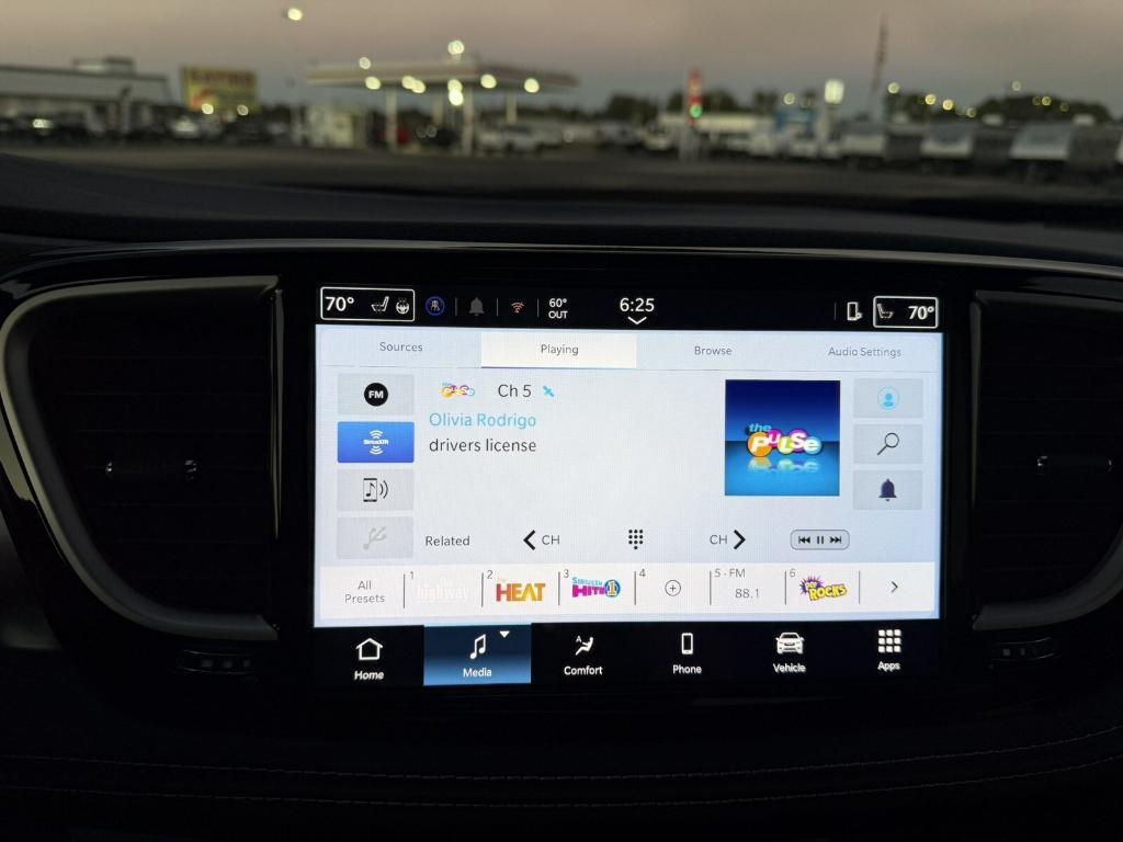 new 2026 Chrysler Pacifica car, priced at $43,115