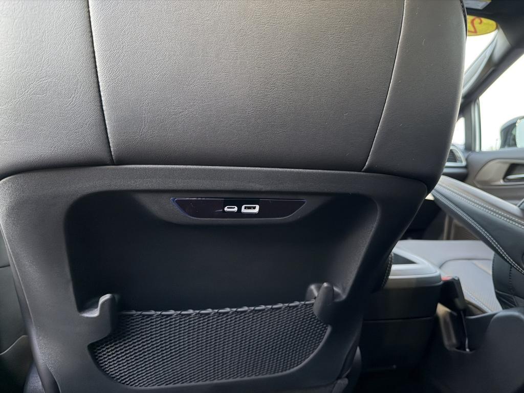 new 2026 Chrysler Pacifica car, priced at $42,365