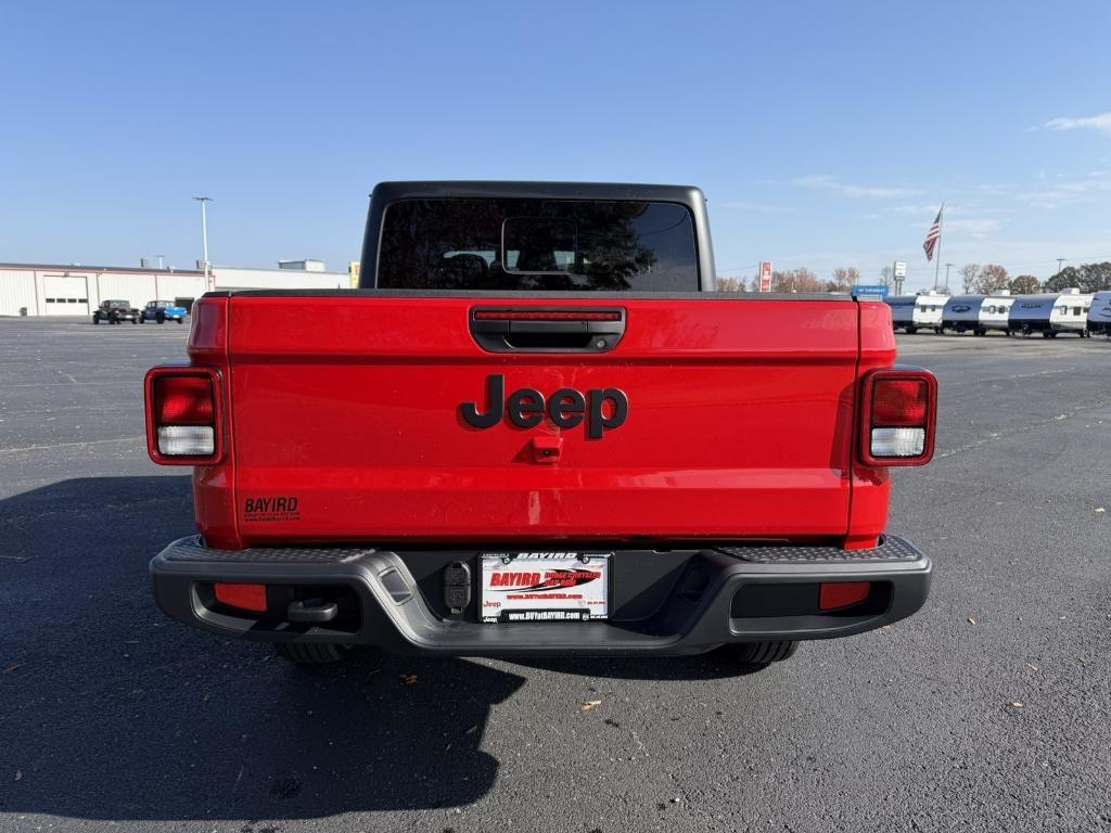 new 2026 Jeep Gladiator car