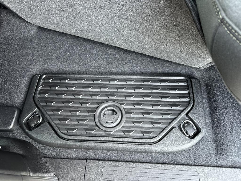 new 2025 Ram 1500 car, priced at $48,968