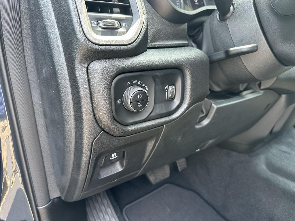 new 2025 Ram 1500 car, priced at $48,968