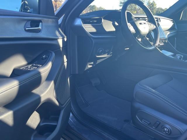 new 2025 Jeep Grand Cherokee L car, priced at $40,643